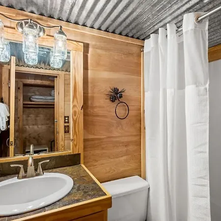 Black Bear Bliss Gatlinburg Exterior photo
